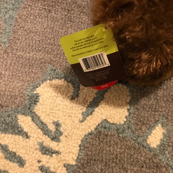 Valentine’s Day hugs & kisses teddy bear - Picture 2 of 3